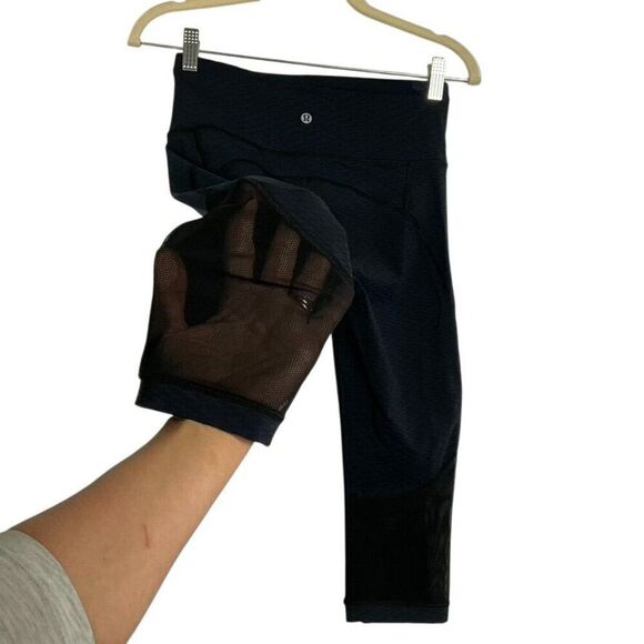 Lululemon Mid-Rise Cropped Mesh Paneled Leggings Women’s Size 6 - Picture 7 of 12